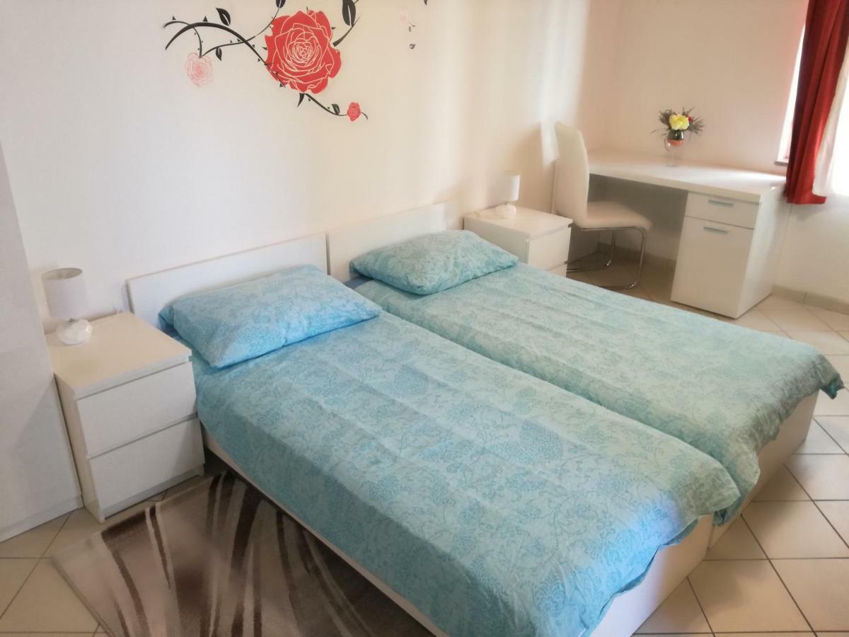 Vile Park Apartments 포레치 외부 사진