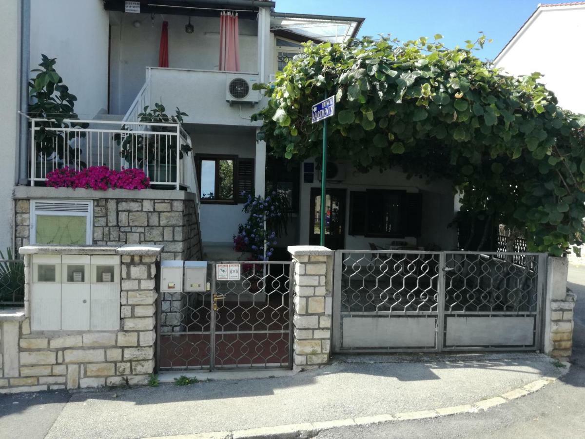 Vile Park Apartments 포레치 외부 사진
